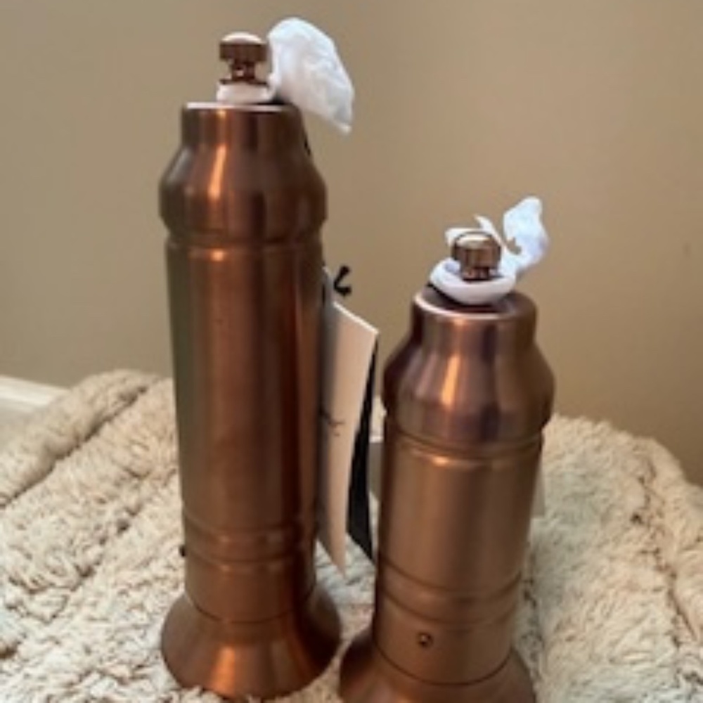 Hearth & Hand by Magnolia Salt and Pepper Grinder Set *NEW* - Picture 2 of 10